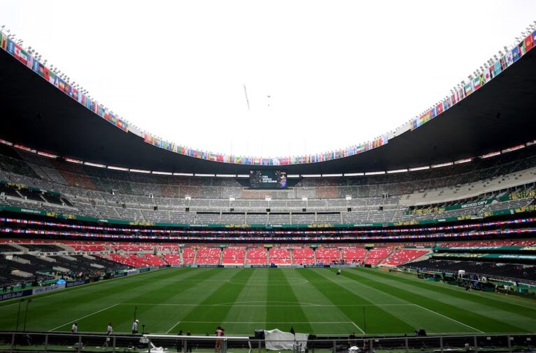 Arde la CDMX a unas horas del Mundial.